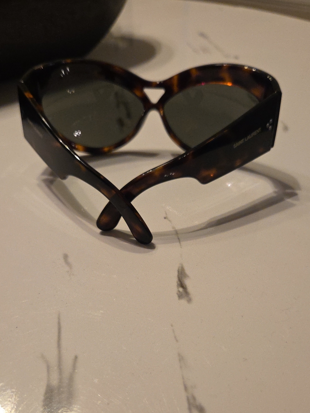 Saint Laurent Tortoiseshell Sunglasses with Gold Logo - Picture 6 of 7
